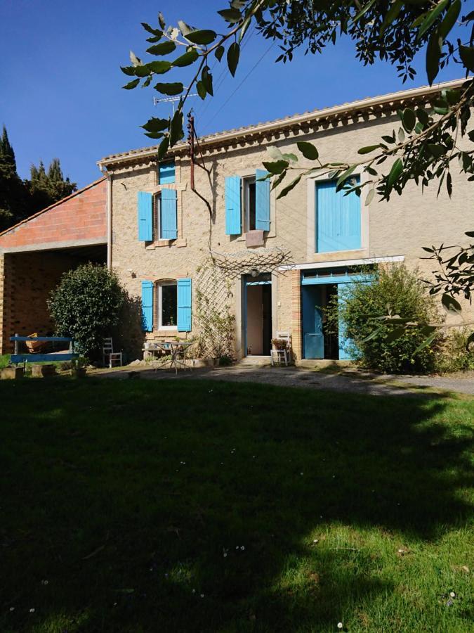 Ma Caravane Dans Les Collines Villeneuve-la-Comptal Экстерьер фото